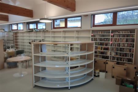 Knjižnica Borovnica - pohištvo 6